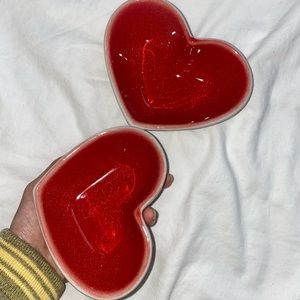 Cute set of two heart ceramic holder!!!